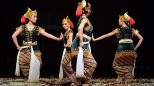 Asal Usul Suku Asmat