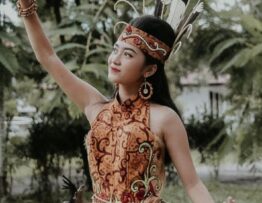 Asal Usul Suku Dayak