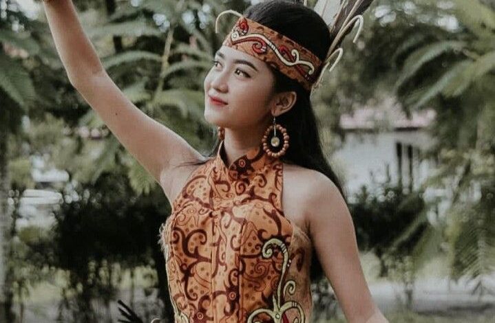 Asal Usul Suku Dayak